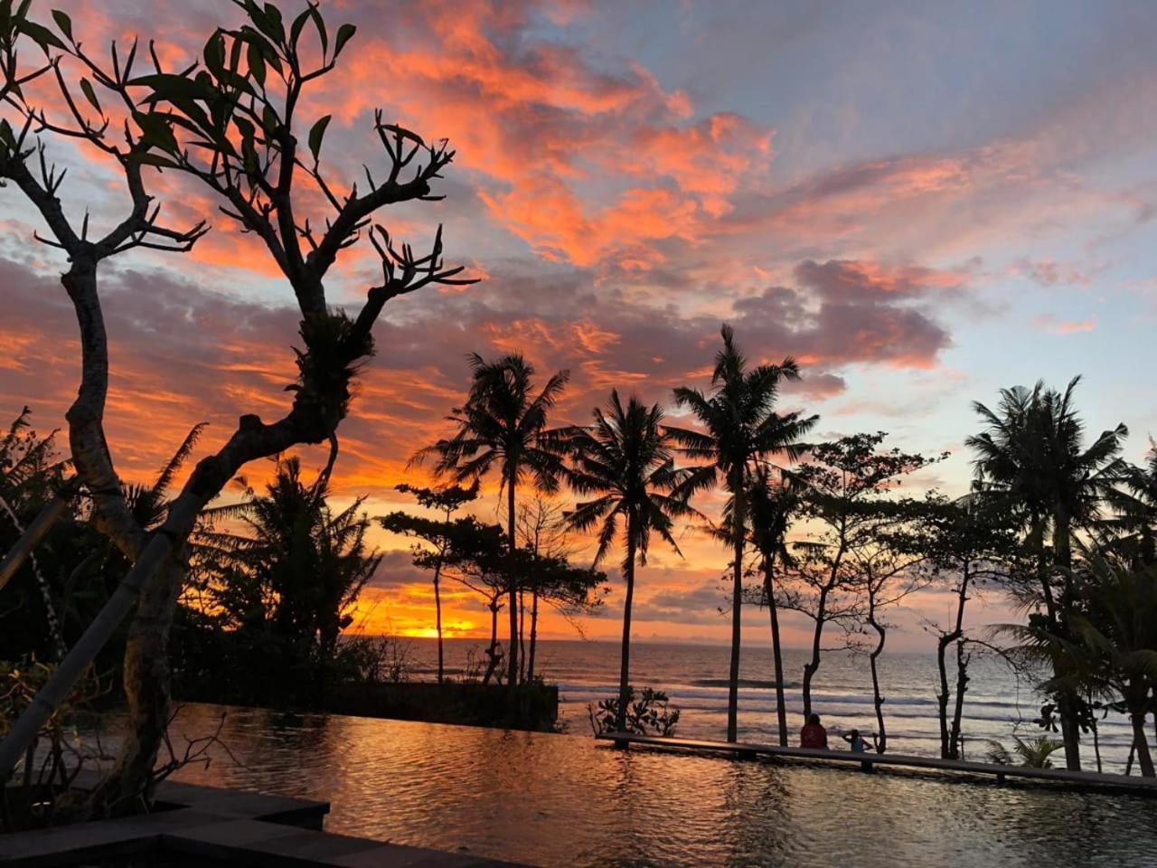 Bali Natha Beach Front Canggu Exterior foto